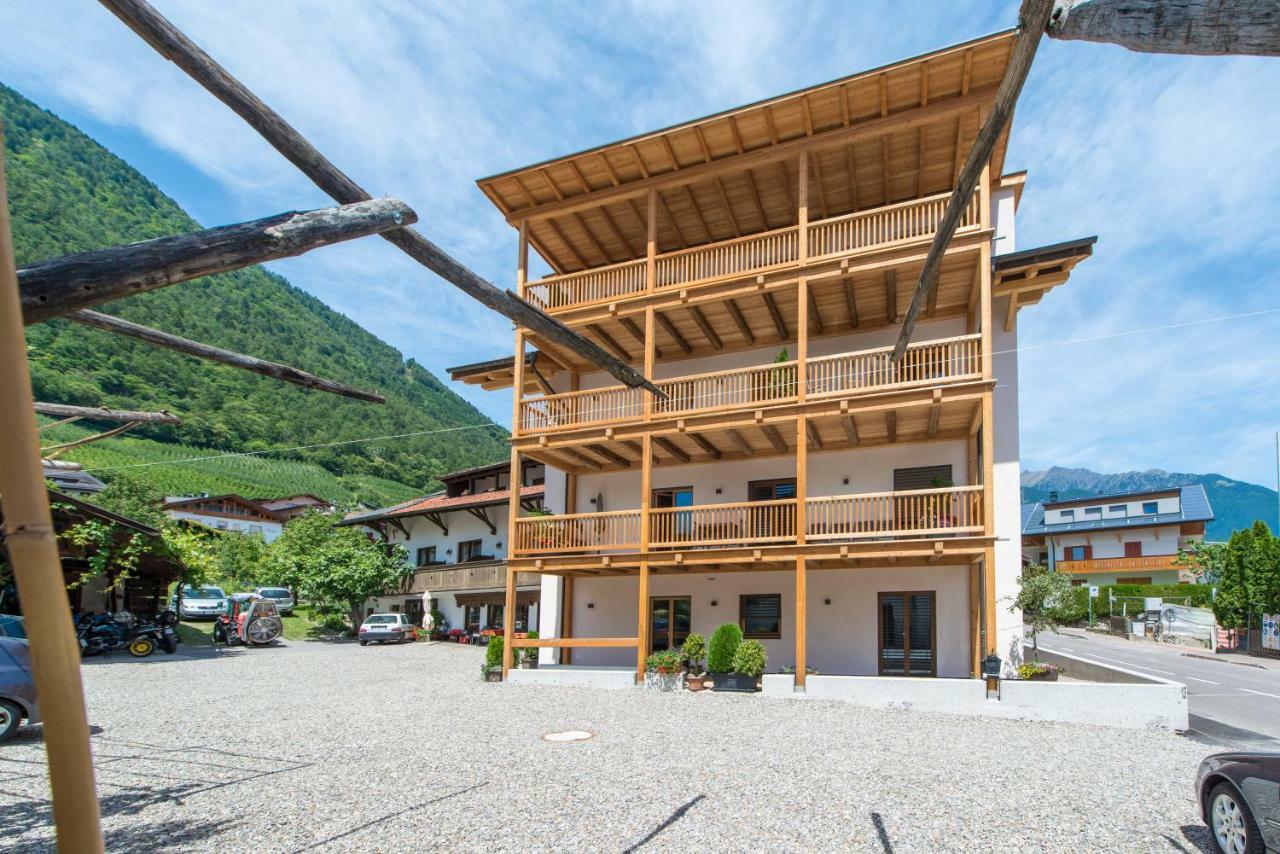 Eco Bnb & Apartments Bruendlerhof Marlengo Luaran gambar